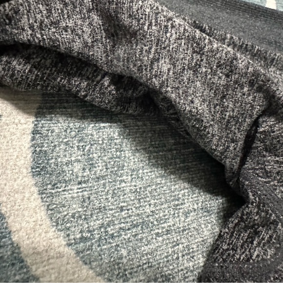 Zella Gray and Black Leggings - Picture 5 of 7